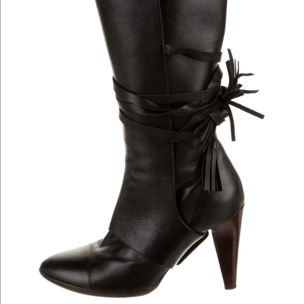 😍 GORGEOUS,CHANEL Leather CC Mid-Calf Boots. 😍